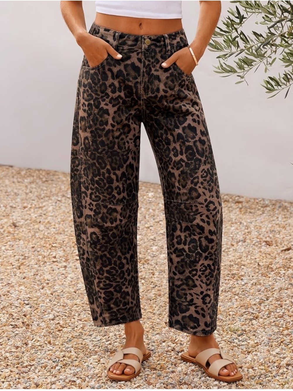 Leopard Print Wide-Leg Jeans - Brown - Picture 2 of 10